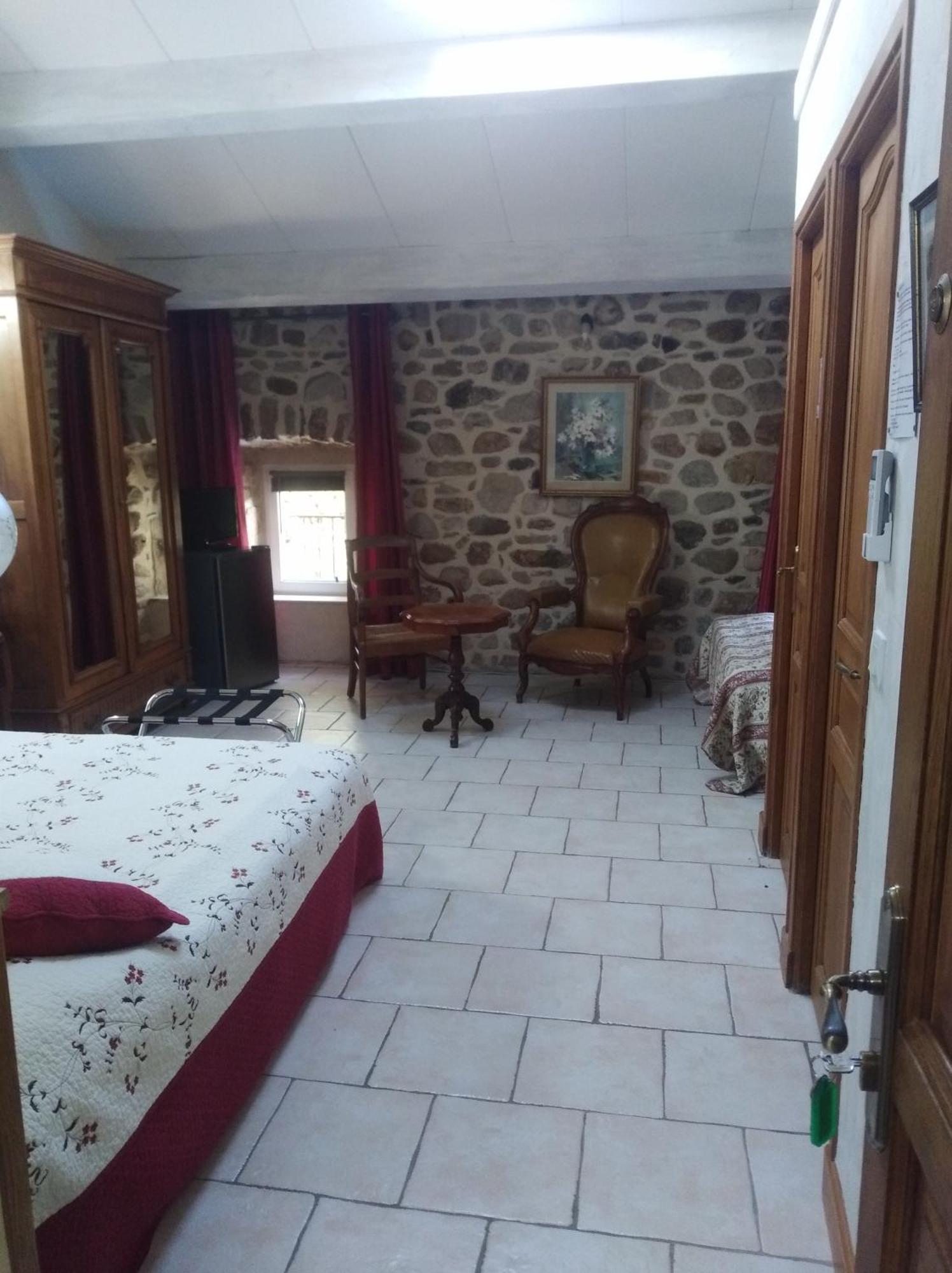 Le Mas De La Musardiere Chambres D Hotes Les Assions Esterno foto