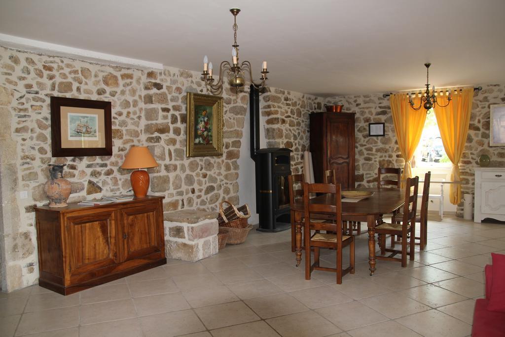 Le Mas De La Musardiere Chambres D Hotes Les Assions Esterno foto